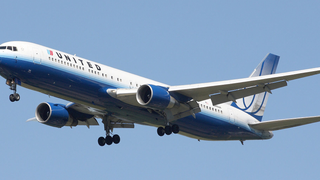 Security Researcher Claims to Have Commandeered a Flight in Mid-Air